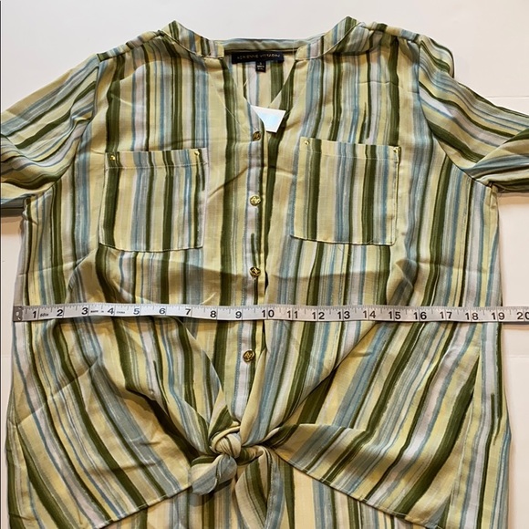 Adrienne Vittadini Small Tie Front Roll Cuff Top New - Picture 10 of 11